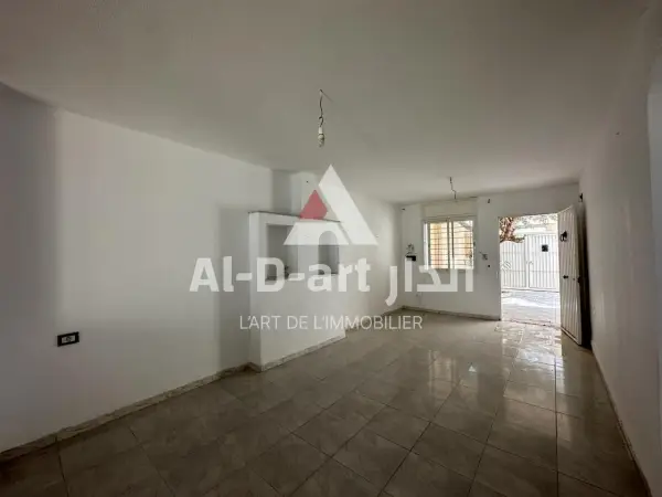 Un RDC d'une villa pour la location annuelle