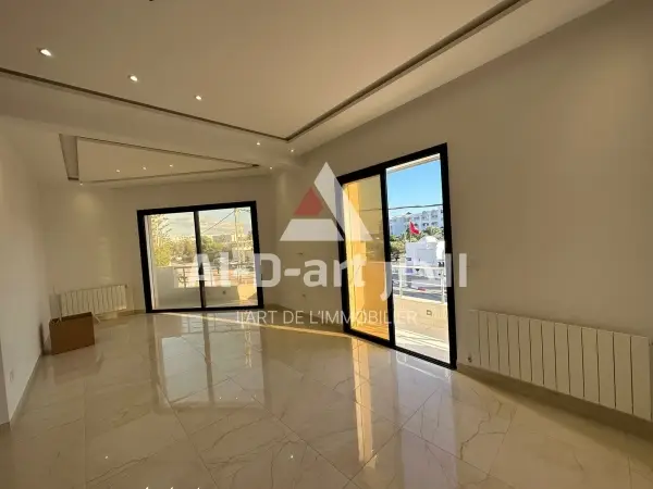 Un appartement en s+3 pour la location annuelle