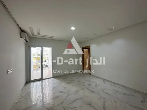 Un appartement en s+2 RDC pour la location annuelle