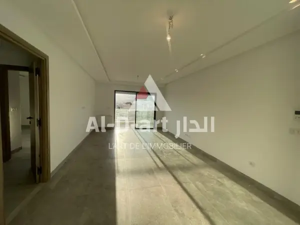 Appartement S+2 vide pour la location annuelle