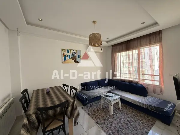 A vendre : un appartement s+1 dans une residence avec piscine