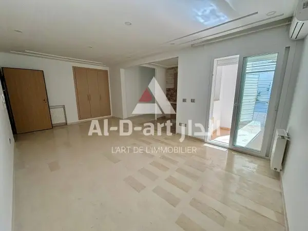 s+1 vide pour la location annuelle